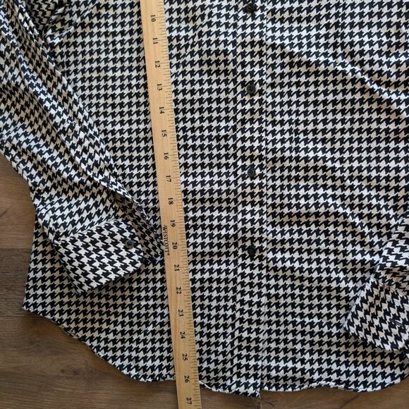 Lauren Ralph Lauren black and white Houndstooth Button Down top size L - Picture 7 of 9